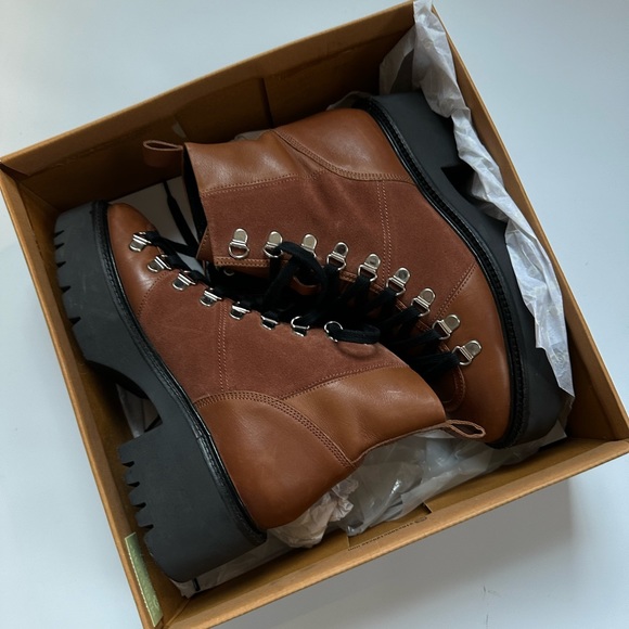 Boots - Picture 1 of 3